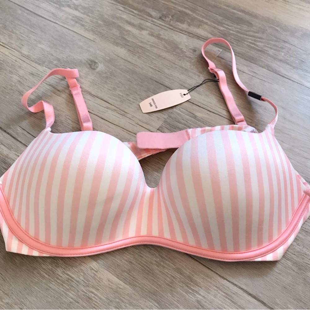 Victoria’s Secret Balconette Push-Up Bra 34B